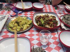 -丽伟的串·烧烤·砂锅(芝麻街店)