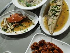 -胖大嫂渔家排档(半边山店)