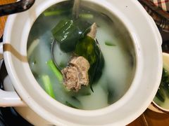 -何氏排骨(左家塘店)
