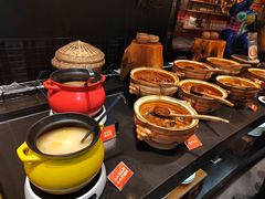 -四海一家自助餐(益田假日广场店)