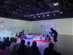 -小鸡哆哆故事屋·儿童乐园(嘉里城店)