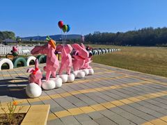 -大连铭湖国际观光牧场