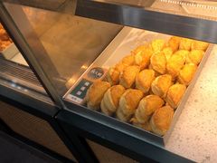 -酥大興·新国潮糕点配茶饮(龙岗万达黑金店)