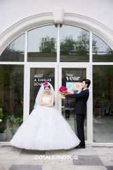 -都市丽人婚纱摄影