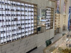 -世纪大明眼镜·林德伯格·蔡司官方授权店(武昌旗舰店)
