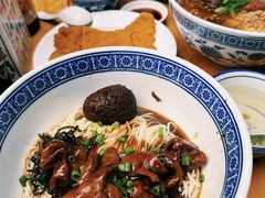 -沪西老弄堂面馆(定西路店)