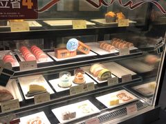 面包甜点陈列柜-麦当劳(曲阳店)