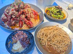 -巴厘龙虾·榜首油焖大虾(洞庭·艺术洋房店)