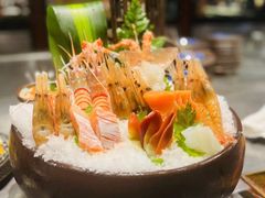 -万岛日本料理铁板烧(万泰国际店)