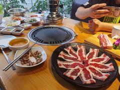 -唯成•韩国炭火烤肉 유성고기