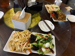 -豫碗香老烩面(梅河店)