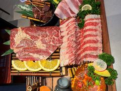 -轻烧烤肉(光谷步行街店)