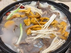 -九寨特色牦牛肉汤锅 羊肉汤锅