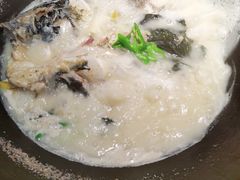 -陈大锅·岳阳鱼馆·地道岳阳菜(美食街店)