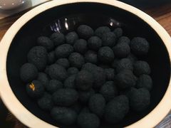 竹炭花生-以前的小酒馆(中山广场店)