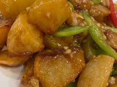 -红东阁东北菜烤肉酒馆(CROSS万象汇店)