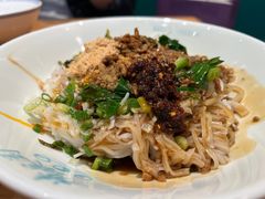 卤米线-靖晨园蒸饵丝(爱琴海店)
