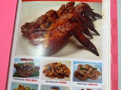 -黄亚华小食店(Jalan Alor)