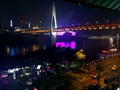 -屋顶顶城市·江景酒店-客房部