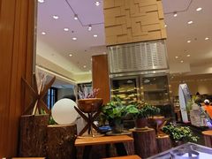 -亚龙湾希尔顿自助餐厅·海鲜·烧烤·沙滩BBQ·现场乐队