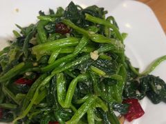 -西部马华清真兰州牛肉面·烧烤夜市(三里河店)