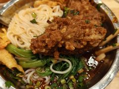 -柳州肥姨妈大骨螺蛳粉(万达中心店)
