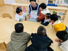 -蒙蒙狮蒙台梭利儿童之家