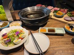 -明洞阿姨·韩式酱蟹烤肉·创意料理(三元桥店)