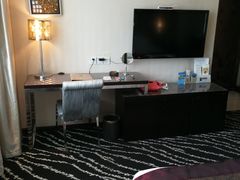 -昆明朗威酒店(昆明站火车站双桥夜市风情街店)