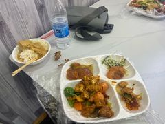 -香里香自助盒饭(红旗街店)