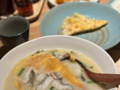 -荣家黄鱼面(前滩太古里店)