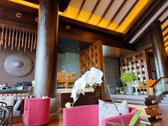 -时光吧·大堂吧·丽江和府洲际度假酒店