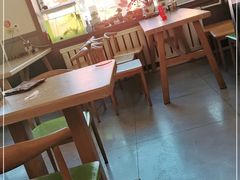 大堂-傣家妹子过桥米线(一号店)