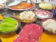 -憨孃孃·重庆老火锅(红山黑金店)