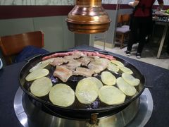 -海花锅盖烧烤店(怡馨家园店)