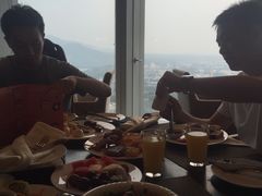 -洲际酒店·地平线全日餐厅HORIZON CAFÉ