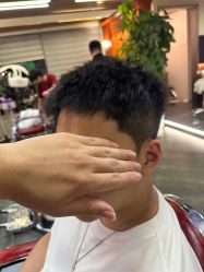 -米娜男士新国潮理发馆