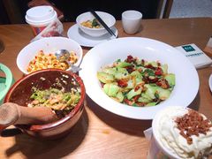 -费大厨辣椒炒肉(万家丽一店)