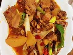 新疆大盘鸡-清真·玛丽亚新疆菜主题餐厅(浙江中路店)
