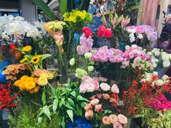 -谷莠子花艺气球派对·绿植造景·花艺沙龙(东海缤纷天地店)