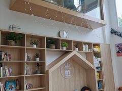 -蒙蒙狮蒙台梭利儿童之家