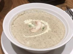 奶油蘑菇汤-安妮意大利餐厅(世贸天阶店)