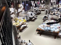 -ONE MOMENT(北京朝外店)