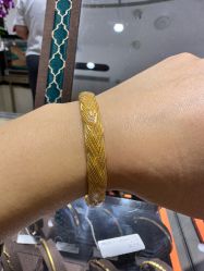 -周生生Chow Sang Sang(新世界店)