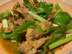 -关东小磨东北菜(上海长风大悦城店)