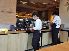 -星巴克臻选(杭州嘉里中心1F店)
