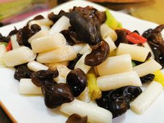 藕带炒木耳-臭鳜鱼人家·老字号徽菜