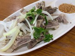 -怡妮新疆风味餐厅(东江湾路店)