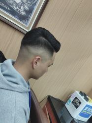 -纯剪男士理发馆·烫染专业店
