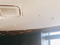 -星巴克臻选(莘庄仲盛店)